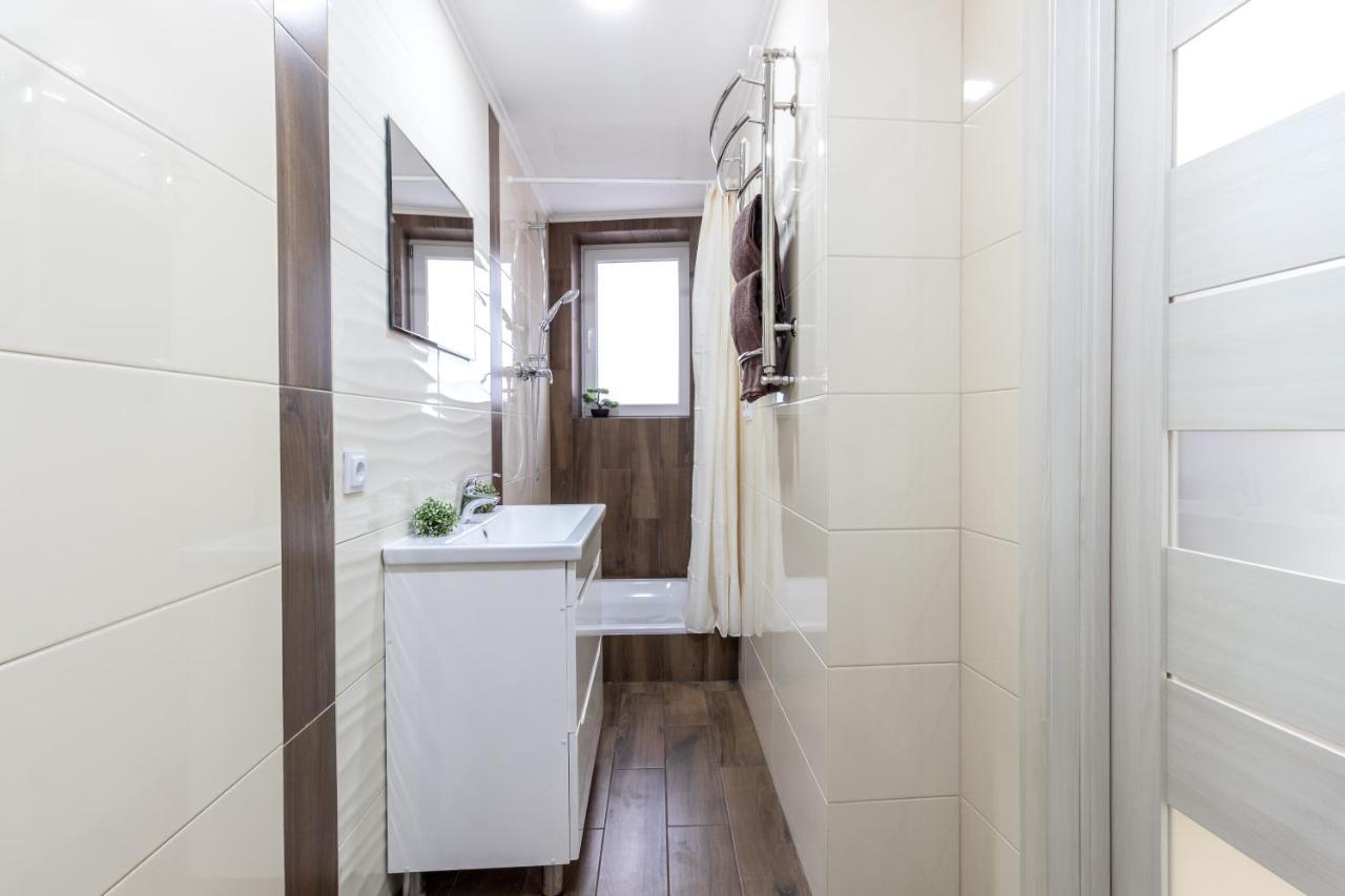 City Center Vip Studio Apartment ลวีฟ ภายนอก รูปภาพ