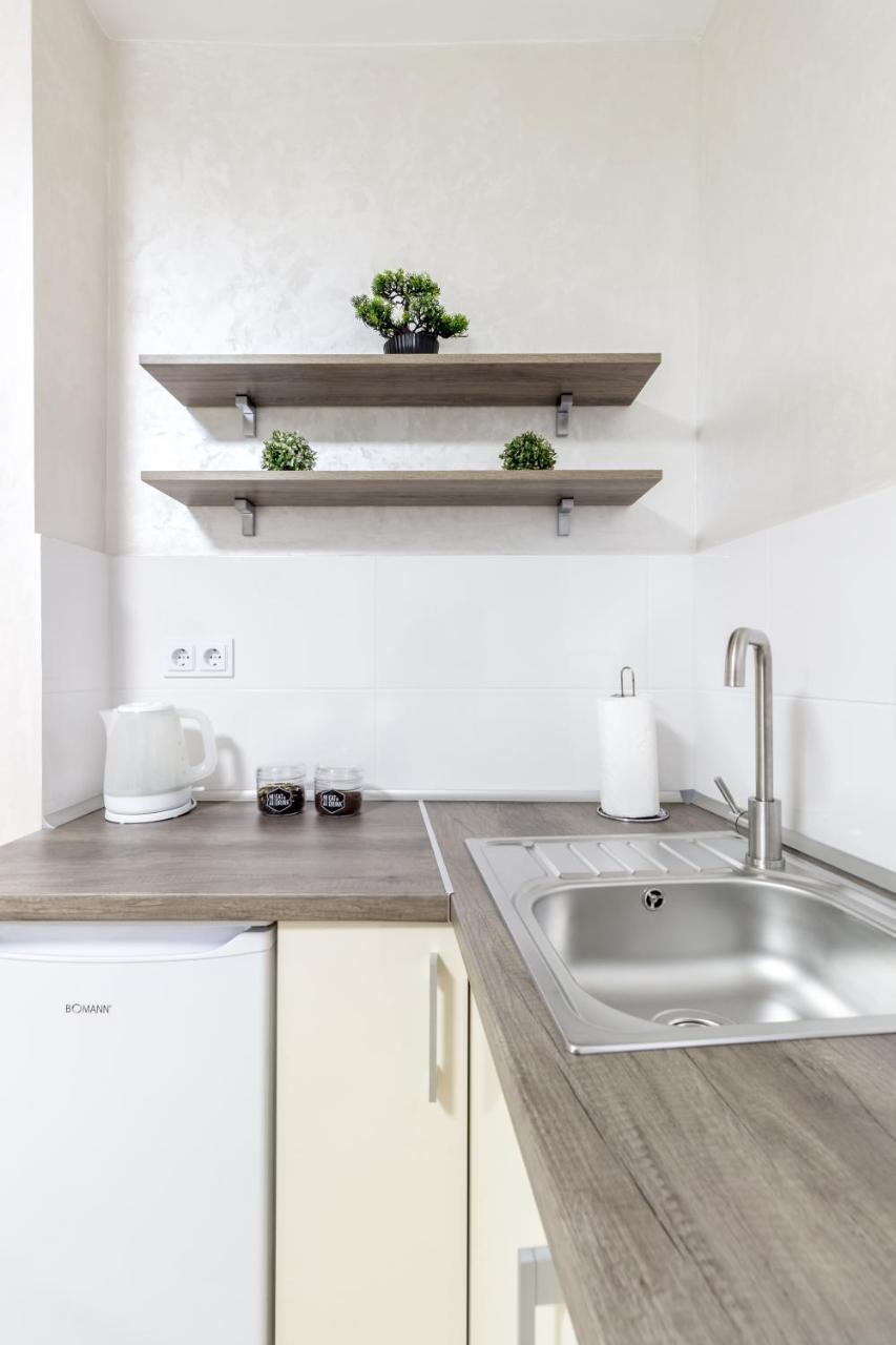 City Center Vip Studio Apartment ลวีฟ ภายนอก รูปภาพ